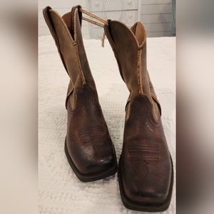 12.5 kids Ariat boots